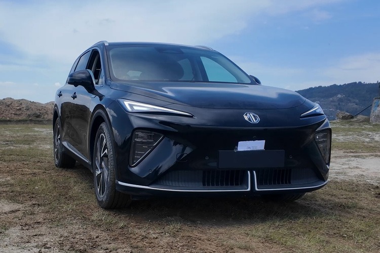 MG s6 ev